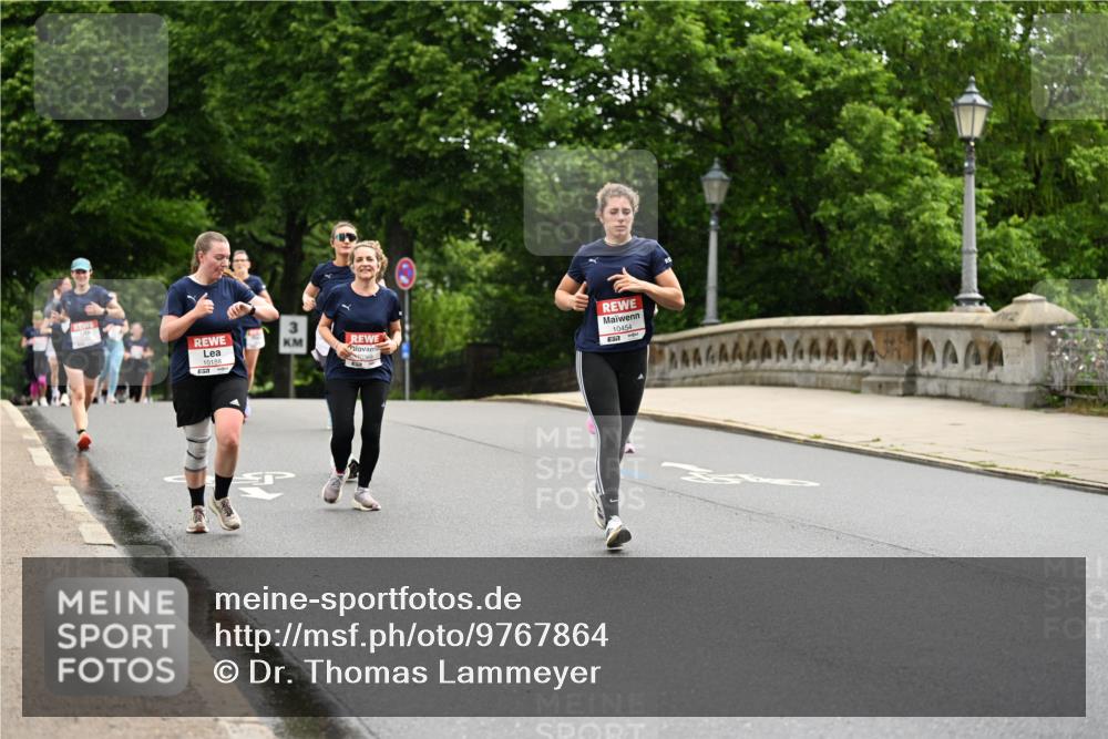 14.06.2026 - REWE Women's Run Dr. Thomas Lammeyer http://msf.ph/oto/9767864 14.06.2026 09:44:18 Laufen 10188, 10454 meine-sportfotos.de