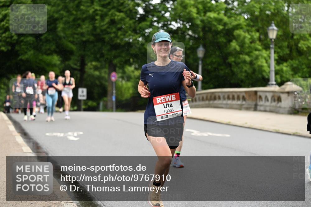 14.06.2026 - REWE Women's Run Dr. Thomas Lammeyer http://msf.ph/oto/9767910 14.06.2026 09:44:23 Laufen 10905 meine-sportfotos.de
