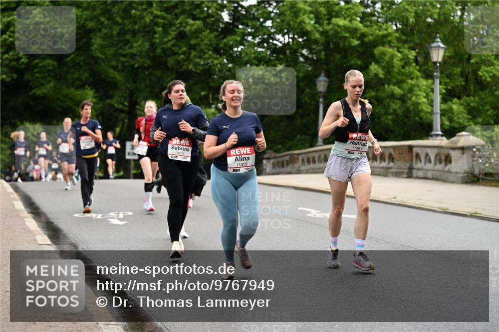 14.06.2026 - REWE Women's Run Dr. Thomas Lammeyer http://msf.ph/oto/9767949 14.06.2026 09:44:28 Laufen 10315, 57, 11319, 11493 meine-sportfotos.de