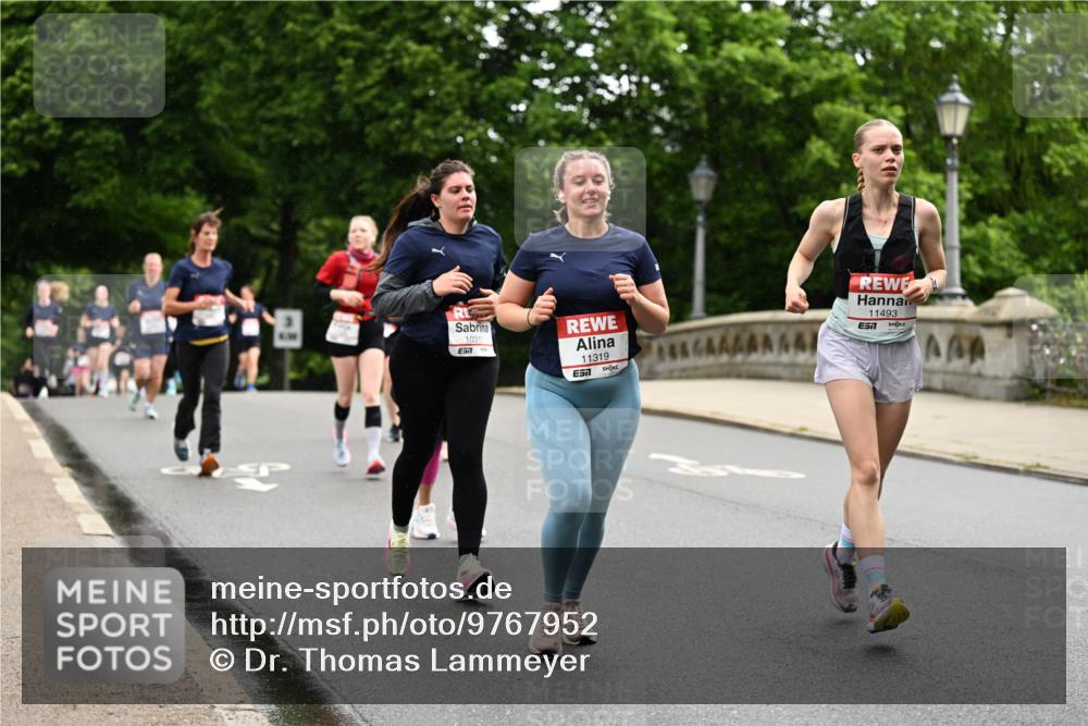 14.06.2026 - REWE Women's Run Dr. Thomas Lammeyer http://msf.ph/oto/9767952 14.06.2026 09:44:29 Laufen 10315, 7, 11319, 11493 meine-sportfotos.de