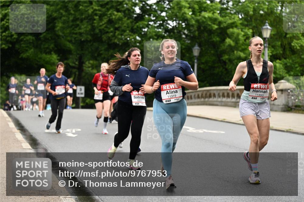 14.06.2026 - REWE Women's Run Dr. Thomas Lammeyer http://msf.ph/oto/9767953 14.06.2026 09:44:29 Laufen 10315, 11319, 7, 11493 meine-sportfotos.de