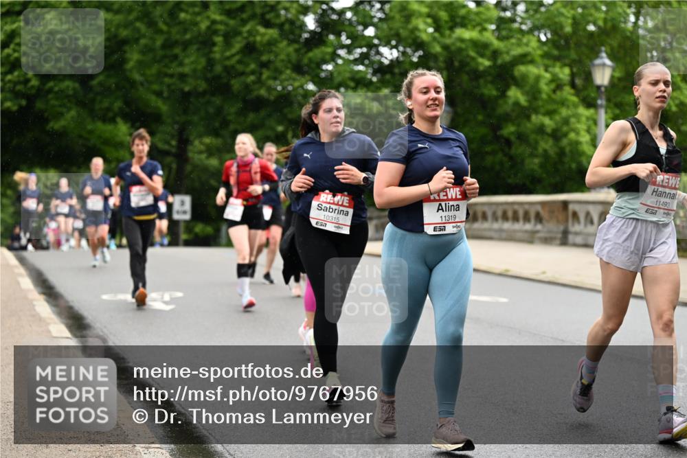 14.06.2026 - REWE Women's Run Dr. Thomas Lammeyer http://msf.ph/oto/9767956 14.06.2026 09:44:29 Laufen 10315, 11319, 11493, 51 meine-sportfotos.de
