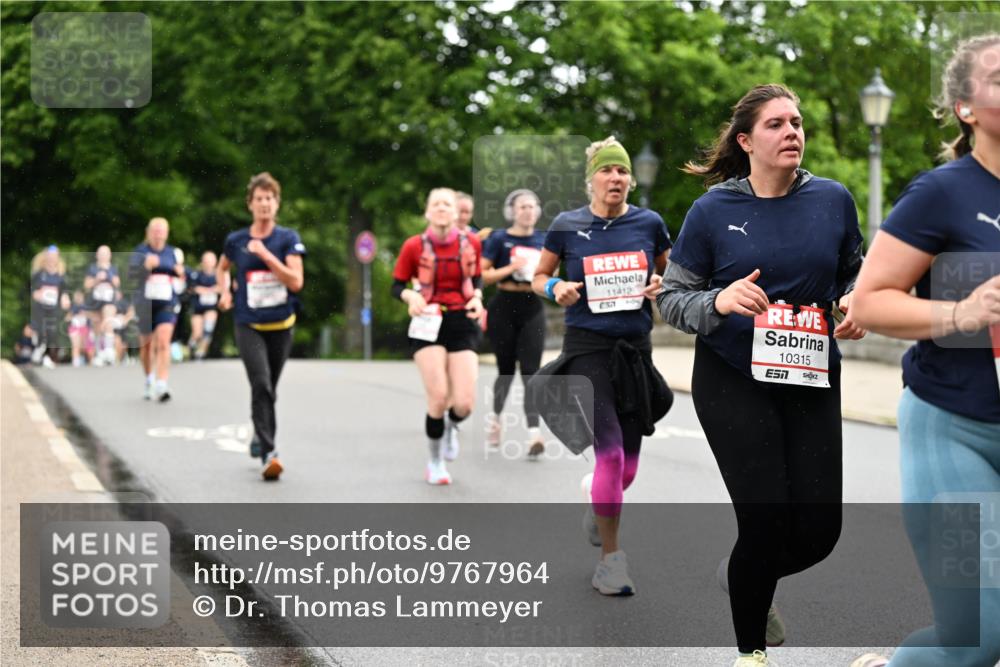14.06.2026 - REWE Women's Run Dr. Thomas Lammeyer http://msf.ph/oto/9767964 14.06.2026 09:44:30 Laufen 11412, 10315 meine-sportfotos.de