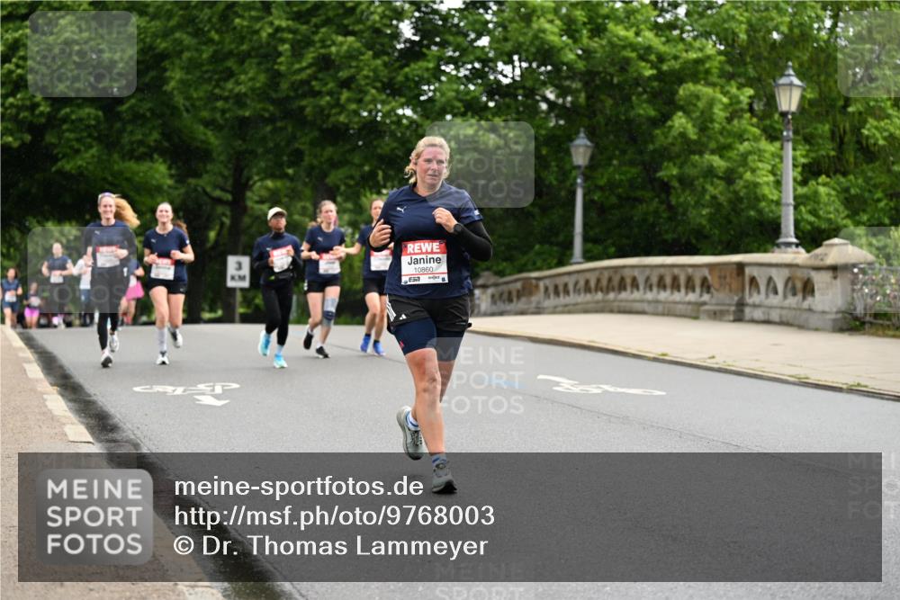 14.06.2026 - REWE Women's Run Dr. Thomas Lammeyer http://msf.ph/oto/9768003 14.06.2026 09:44:34 Laufen 10860, 57 meine-sportfotos.de