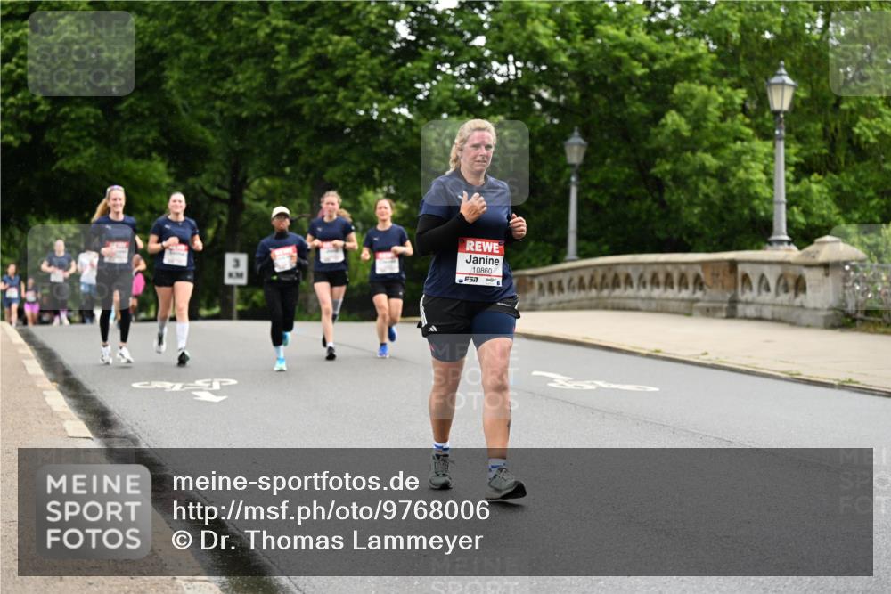 14.06.2026 - REWE Women's Run Dr. Thomas Lammeyer http://msf.ph/oto/9768006 14.06.2026 09:44:35 Laufen 10860, 7 meine-sportfotos.de