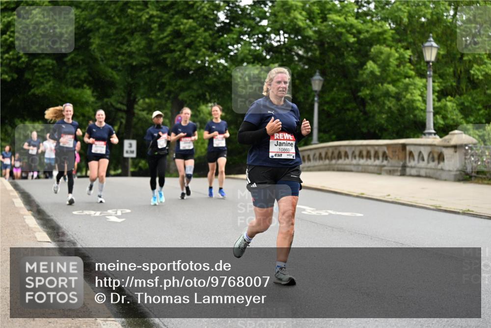14.06.2026 - REWE Women's Run Dr. Thomas Lammeyer http://msf.ph/oto/9768007 14.06.2026 09:44:35 Laufen 10860 meine-sportfotos.de