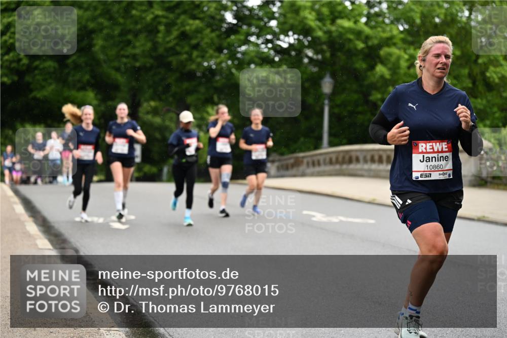 14.06.2026 - REWE Women's Run Dr. Thomas Lammeyer http://msf.ph/oto/9768015 14.06.2026 09:44:36 Laufen 10860 meine-sportfotos.de
