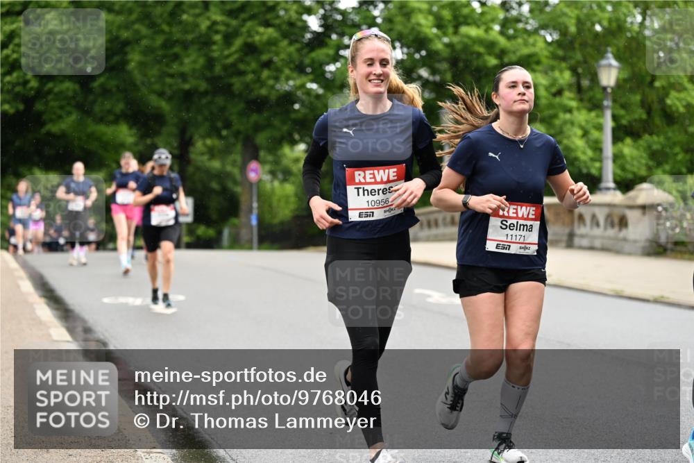 14.06.2026 - REWE Women's Run Dr. Thomas Lammeyer http://msf.ph/oto/9768046 14.06.2026 09:44:39 Laufen 10956, 57, 11171 meine-sportfotos.de