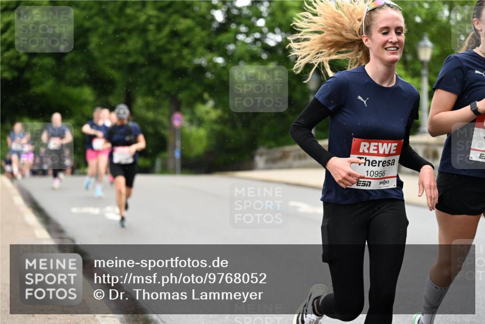 14.06.2026 - REWE Women's Run Dr. Thomas Lammeyer http://msf.ph/oto/9768052 14.06.2026 09:44:40 Laufen 10956 meine-sportfotos.de