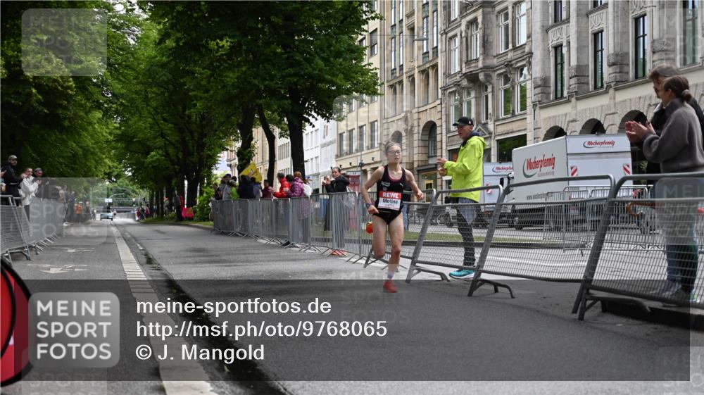 14.06.2026 - REWE Women's Run J. Mangold http://msf.ph/oto/9768065 14.06.2026 09:36:00 Ziel 10051 meine-sportfotos.de