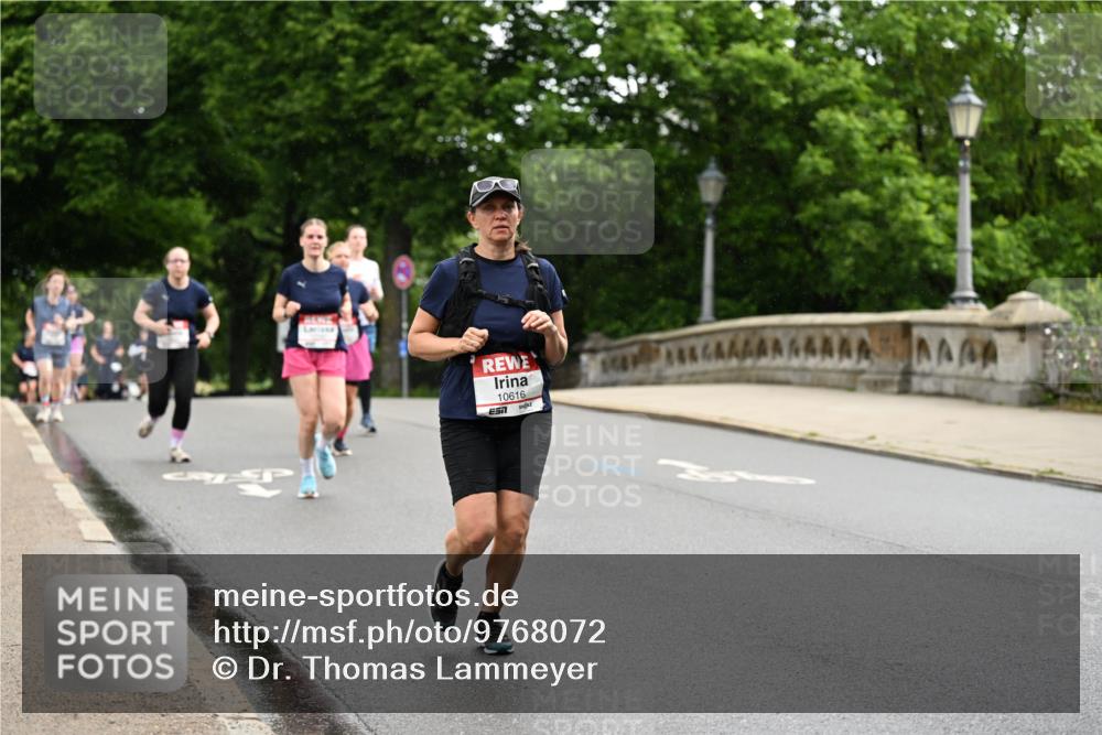 14.06.2026 - REWE Women's Run Dr. Thomas Lammeyer http://msf.ph/oto/9768072 14.06.2026 09:44:41 Laufen 10616, 57 meine-sportfotos.de