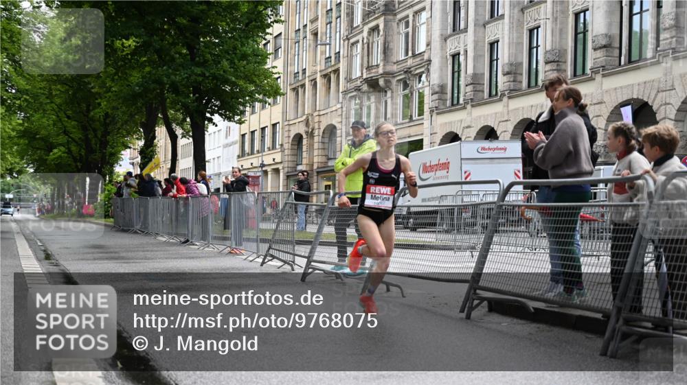 14.06.2026 - REWE Women's Run J. Mangold http://msf.ph/oto/9768075 14.06.2026 09:36:01 Ziel 10051 meine-sportfotos.de