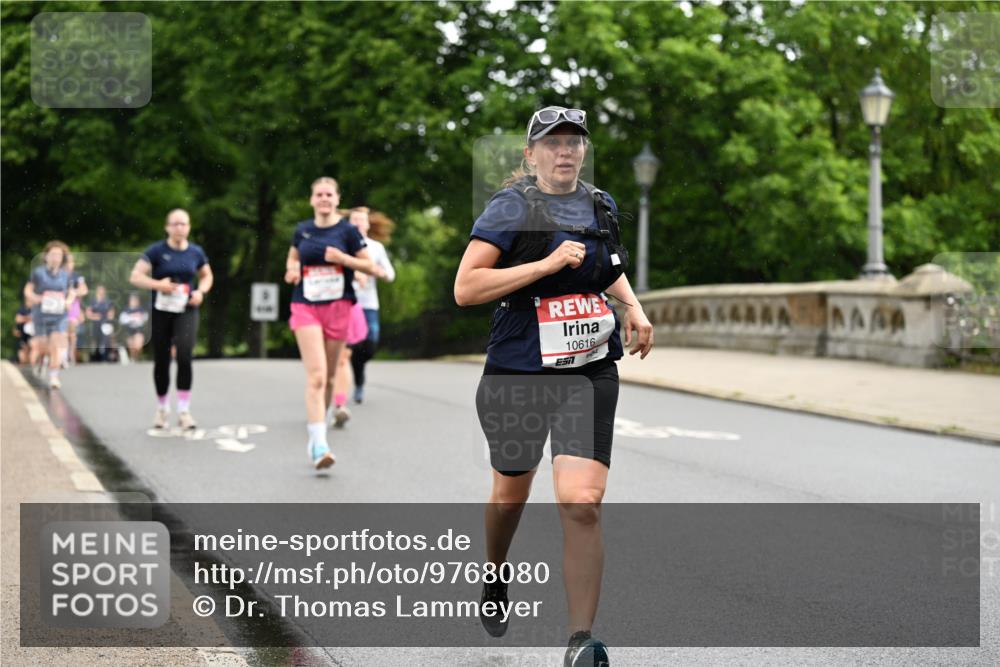 14.06.2026 - REWE Women's Run Dr. Thomas Lammeyer http://msf.ph/oto/9768080 14.06.2026 09:44:42 Laufen 10616 meine-sportfotos.de