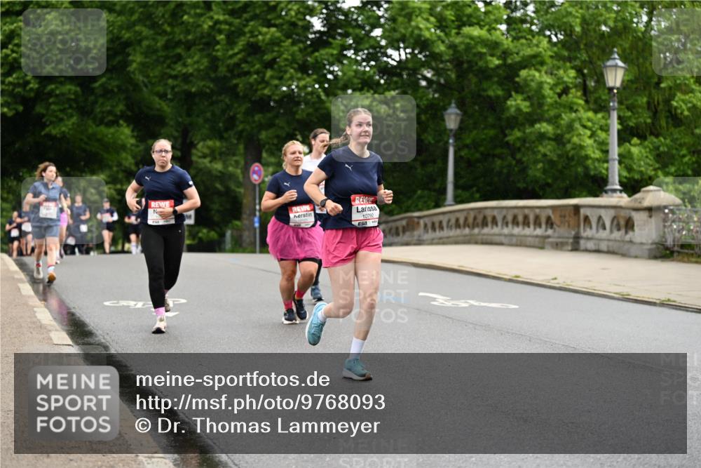 14.06.2026 - REWE Women's Run Dr. Thomas Lammeyer http://msf.ph/oto/9768093 14.06.2026 09:44:43 Laufen 10792 meine-sportfotos.de
