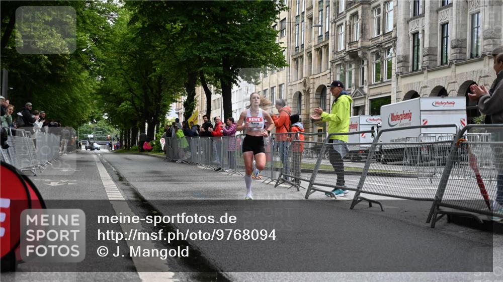 14.06.2026 - REWE Women's Run J. Mangold http://msf.ph/oto/9768094 14.06.2026 09:36:44 Ziel 11246 meine-sportfotos.de