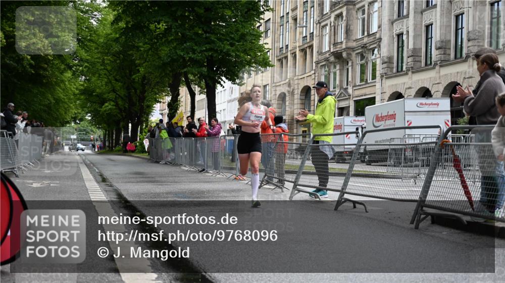 14.06.2026 - REWE Women's Run J. Mangold http://msf.ph/oto/9768096 14.06.2026 09:36:44 Ziel 11246 meine-sportfotos.de