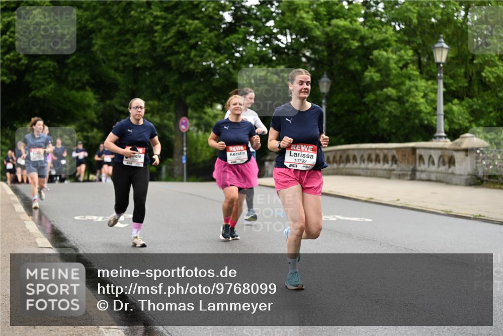 14.06.2026 - REWE Women's Run Dr. Thomas Lammeyer http://msf.ph/oto/9768099 14.06.2026 09:44:44 Laufen 10792, 7 meine-sportfotos.de