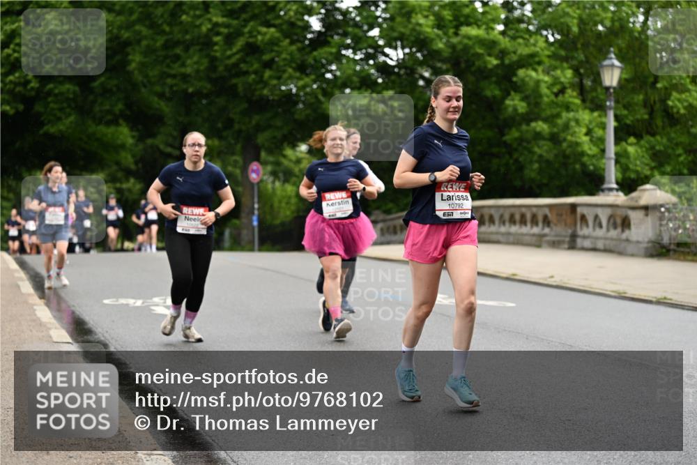 14.06.2026 - REWE Women's Run Dr. Thomas Lammeyer http://msf.ph/oto/9768102 14.06.2026 09:44:44 Laufen 10792 meine-sportfotos.de
