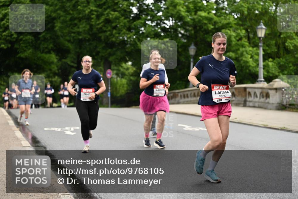 14.06.2026 - REWE Women's Run Dr. Thomas Lammeyer http://msf.ph/oto/9768105 14.06.2026 09:44:44 Laufen 10792 meine-sportfotos.de