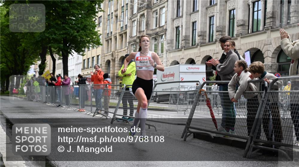 14.06.2026 - REWE Women's Run J. Mangold http://msf.ph/oto/9768108 14.06.2026 09:36:45 Ziel 11246 meine-sportfotos.de