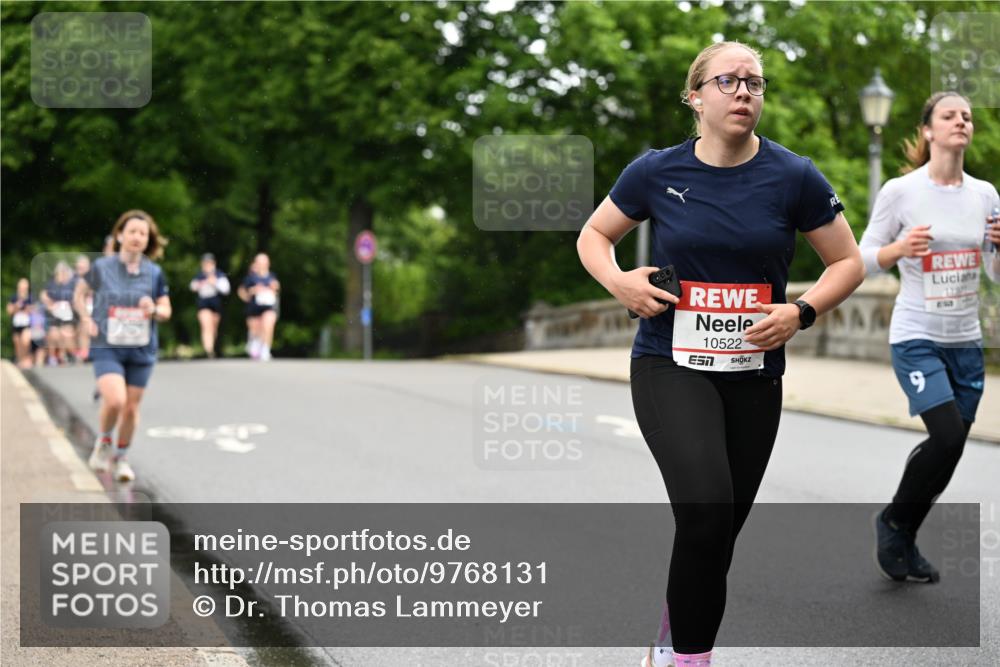 14.06.2026 - REWE Women's Run Dr. Thomas Lammeyer http://msf.ph/oto/9768131 14.06.2026 09:44:46 Laufen 000, 10522, 9, 11377 meine-sportfotos.de