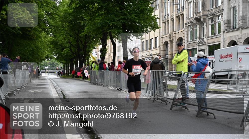 14.06.2026 - REWE Women's Run J. Mangold http://msf.ph/oto/9768192 14.06.2026 09:41:54 Ziel 11471 meine-sportfotos.de