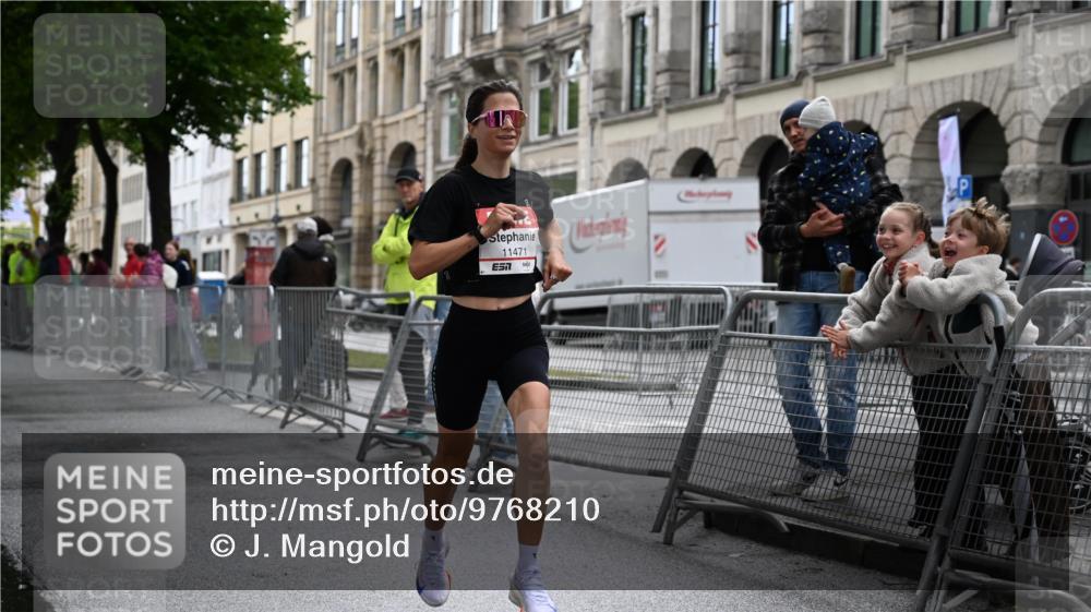 14.06.2026 - REWE Women's Run J. Mangold http://msf.ph/oto/9768210 14.06.2026 09:41:56 Ziel 11471 meine-sportfotos.de