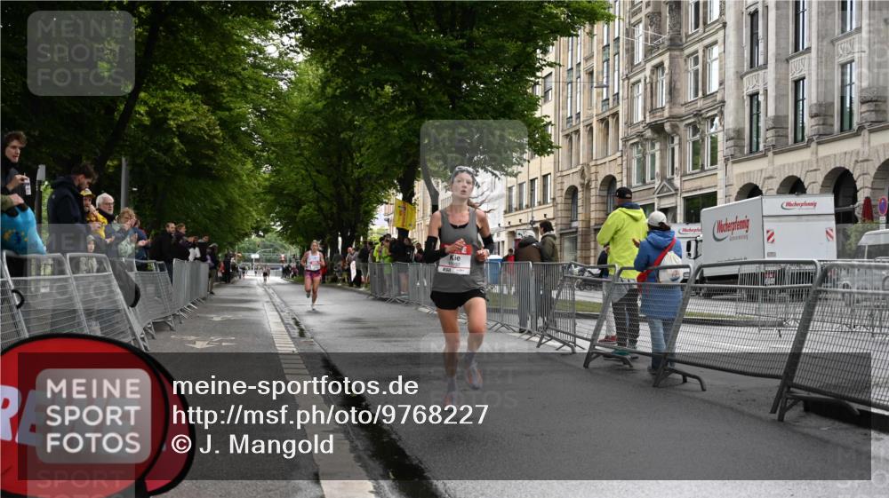 14.06.2026 - REWE Women's Run J. Mangold http://msf.ph/oto/9768227 14.06.2026 09:42:43 Ziel 10080, 10992 meine-sportfotos.de