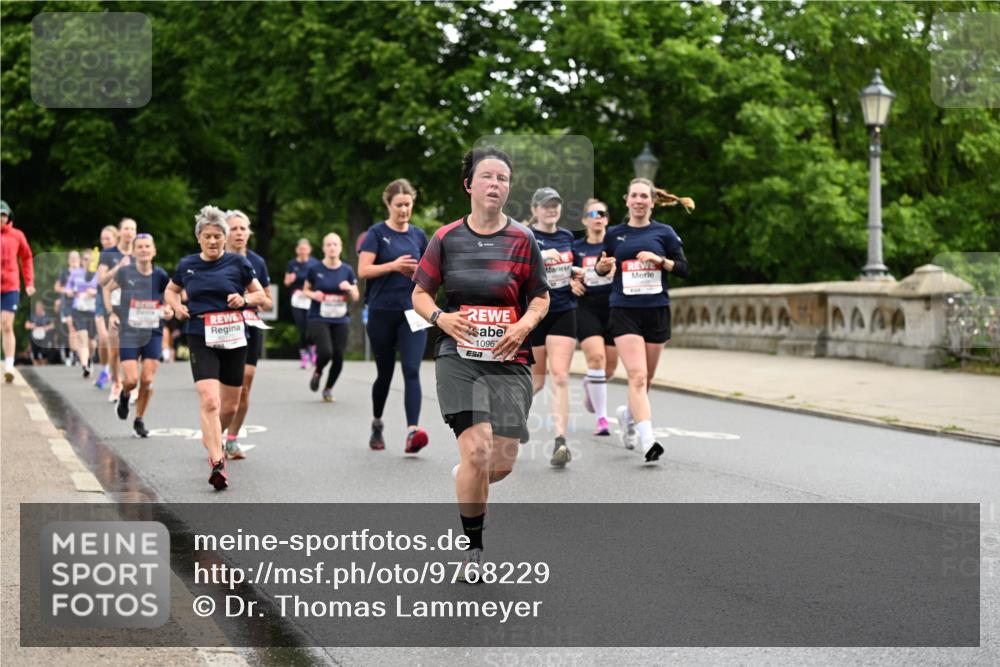 14.06.2026 - REWE Women's Run Dr. Thomas Lammeyer http://msf.ph/oto/9768229 14.06.2026 09:44:54 Laufen 10177, 1096 meine-sportfotos.de