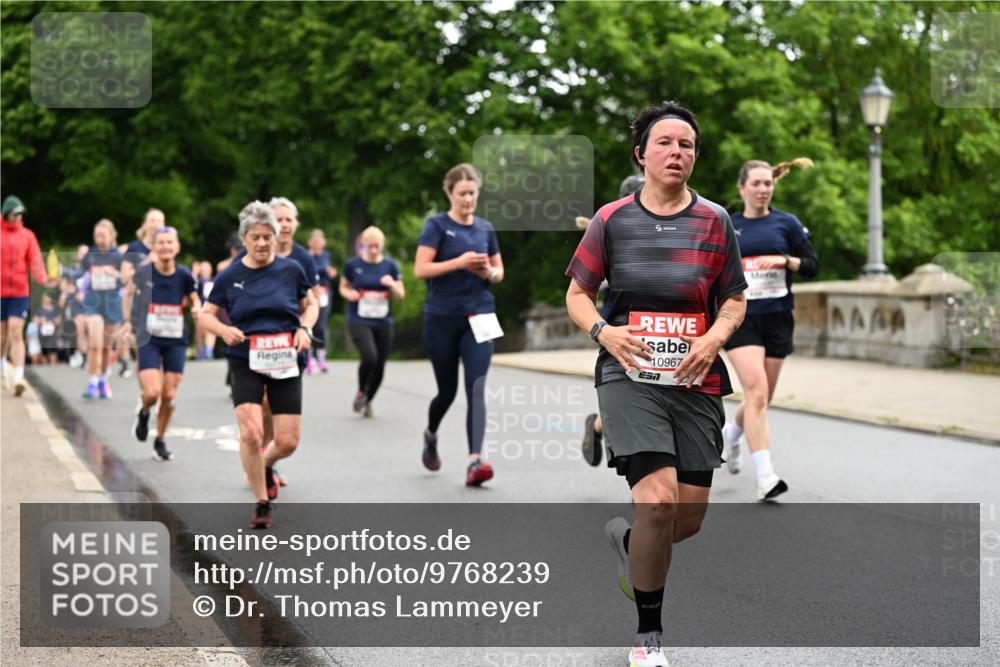 14.06.2026 - REWE Women's Run Dr. Thomas Lammeyer http://msf.ph/oto/9768239 14.06.2026 09:44:54 Laufen 10967 meine-sportfotos.de
