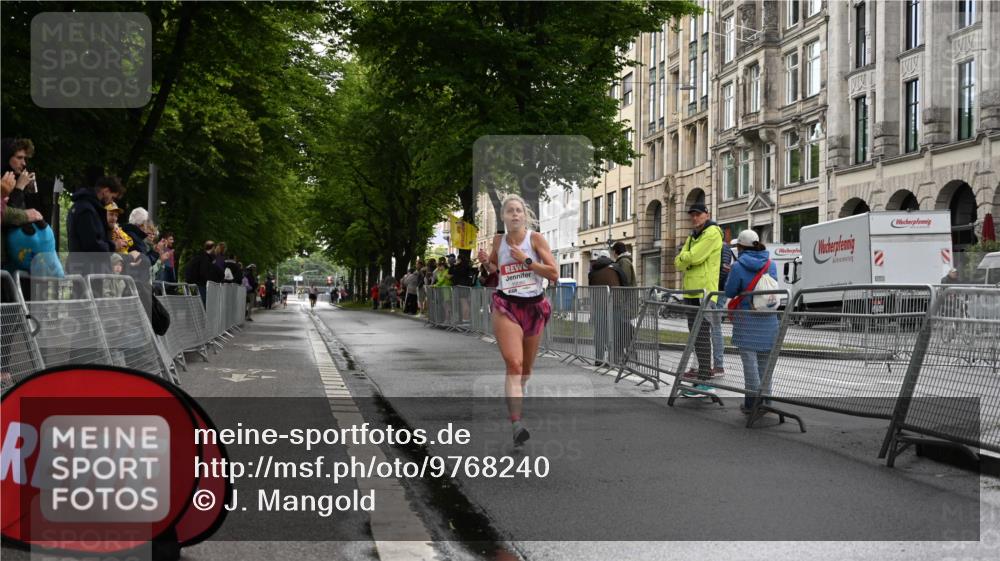 14.06.2026 - REWE Women's Run J. Mangold http://msf.ph/oto/9768240 14.06.2026 09:42:48 Ziel 10080, 10992 meine-sportfotos.de