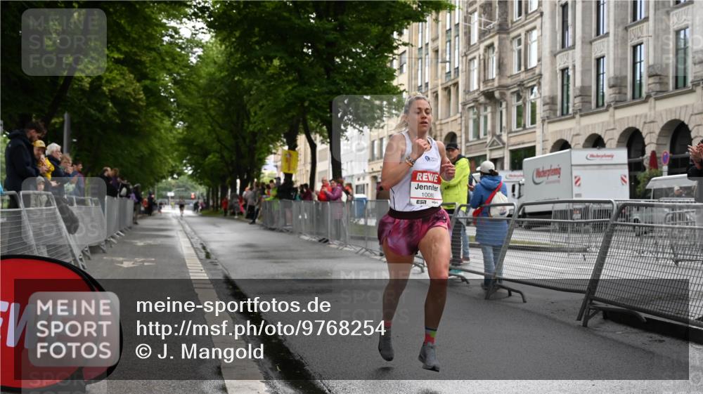 14.06.2026 - REWE Women's Run J. Mangold http://msf.ph/oto/9768254 14.06.2026 09:42:49 Ziel 10080 meine-sportfotos.de