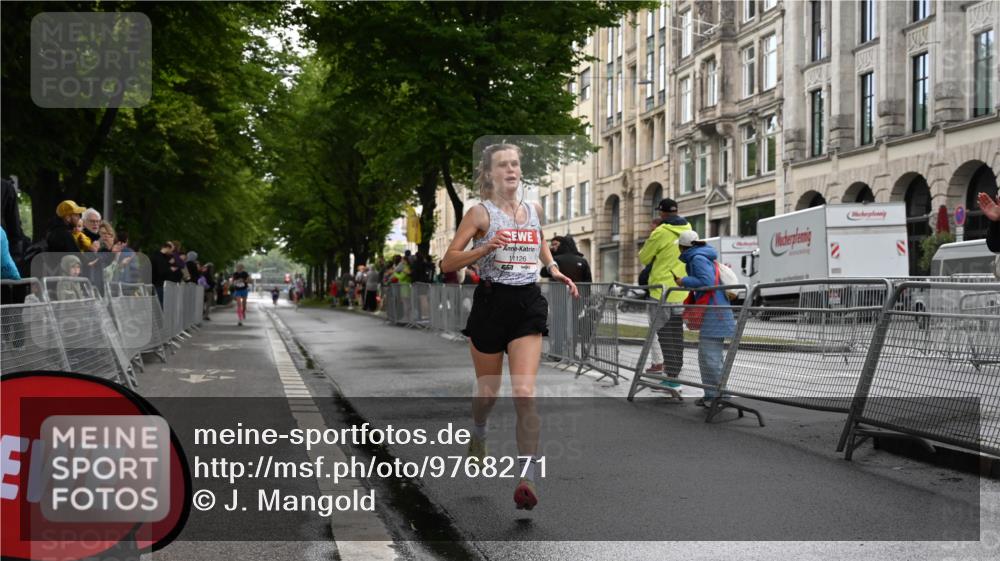 14.06.2026 - REWE Women's Run J. Mangold http://msf.ph/oto/9768271 14.06.2026 09:43:08 Ziel 11126 meine-sportfotos.de