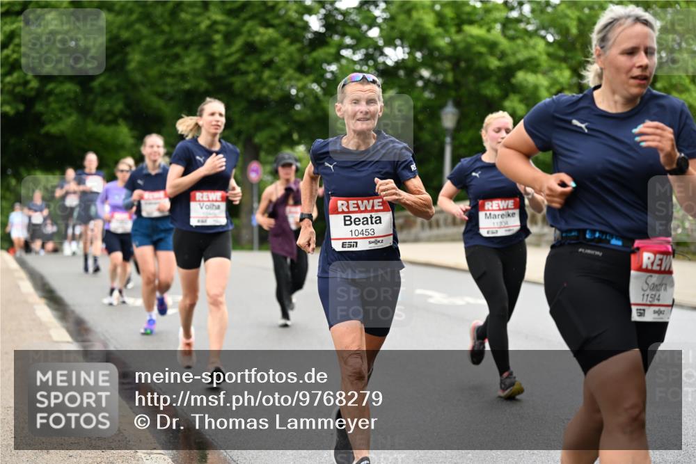 14.06.2026 - REWE Women's Run Dr. Thomas Lammeyer http://msf.ph/oto/9768279 14.06.2026 09:44:57 Laufen 10453, 11334, 11514, 557 meine-sportfotos.de