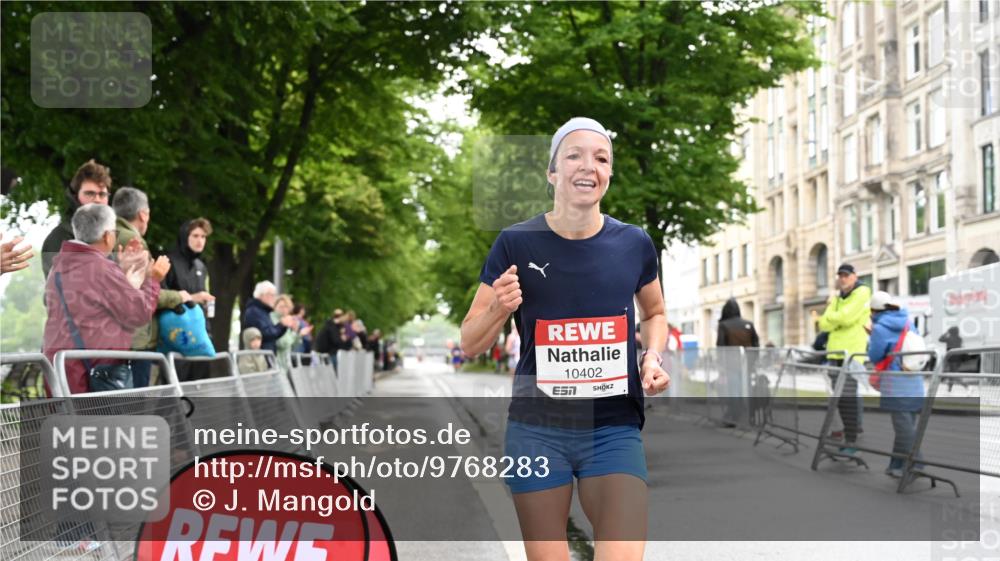 14.06.2026 - REWE Women's Run J. Mangold http://msf.ph/oto/9768283 14.06.2026 09:43:18 Ziel 10402, 11508 meine-sportfotos.de