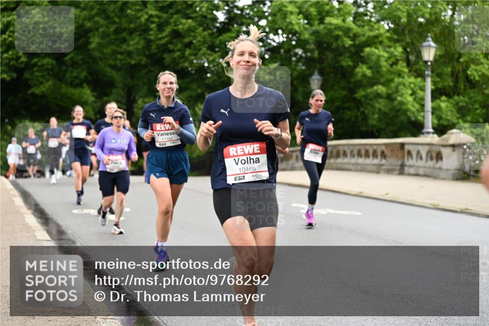 14.06.2026 - REWE Women's Run Dr. Thomas Lammeyer http://msf.ph/oto/9768292 14.06.2026 09:44:59 Laufen 11162, 10466, 7 meine-sportfotos.de