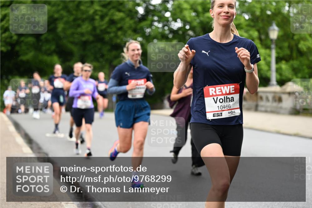14.06.2026 - REWE Women's Run Dr. Thomas Lammeyer http://msf.ph/oto/9768299 14.06.2026 09:44:59 Laufen 10466 meine-sportfotos.de
