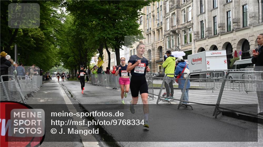 14.06.2026 - REWE Women's Run J. Mangold http://msf.ph/oto/9768334 14.06.2026 09:44:05 Ziel 10245, 10481, 11447 meine-sportfotos.de