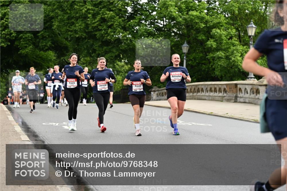 14.06.2026 - REWE Women's Run Dr. Thomas Lammeyer http://msf.ph/oto/9768348 14.06.2026 09:45:03 Laufen 11045, 11150, 10370 meine-sportfotos.de