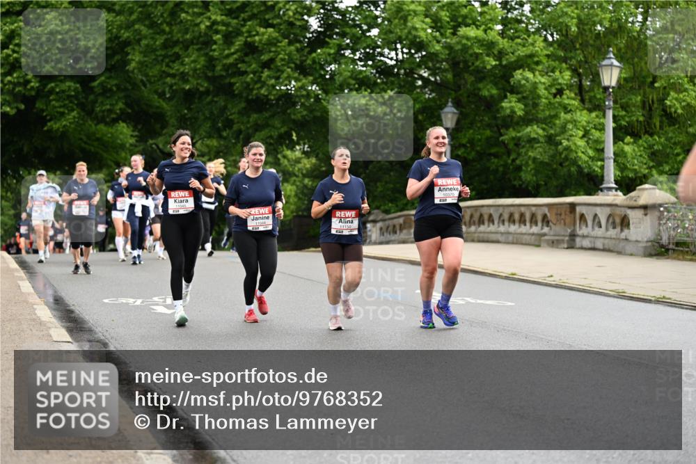 14.06.2026 - REWE Women's Run Dr. Thomas Lammeyer http://msf.ph/oto/9768352 14.06.2026 09:45:04 Laufen 11150, 10370 meine-sportfotos.de