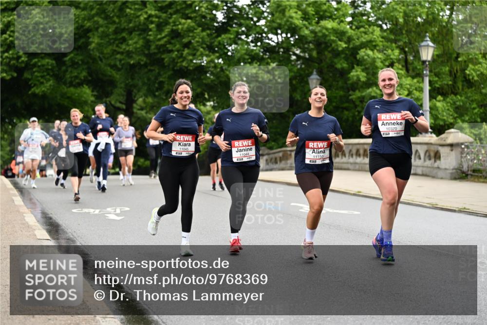 14.06.2026 - REWE Women's Run Dr. Thomas Lammeyer http://msf.ph/oto/9768369 14.06.2026 09:45:05 Laufen 11045, 11044, 11150, 7, 10370, 7, 404 meine-sportfotos.de
