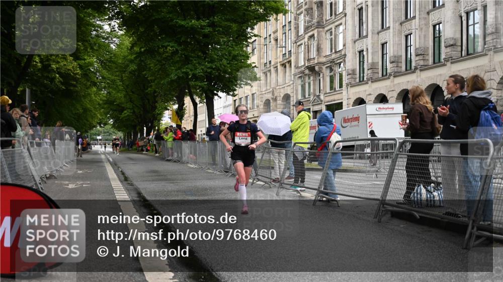 14.06.2026 - REWE Women's Run J. Mangold http://msf.ph/oto/9768460 14.06.2026 09:46:12 Ziel 11023 meine-sportfotos.de