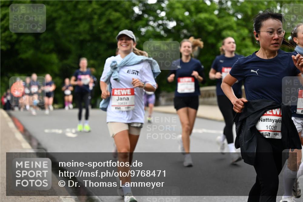 14.06.2026 - REWE Women's Run Dr. Thomas Lammeyer http://msf.ph/oto/9768471 14.06.2026 09:45:12 Laufen 10831, 10261, 7 meine-sportfotos.de