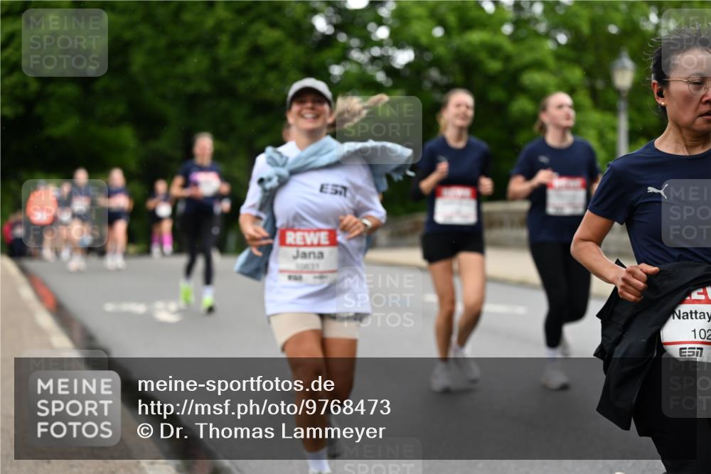 14.06.2026 - REWE Women's Run Dr. Thomas Lammeyer http://msf.ph/oto/9768473 14.06.2026 09:45:12 Laufen 102, 7 meine-sportfotos.de