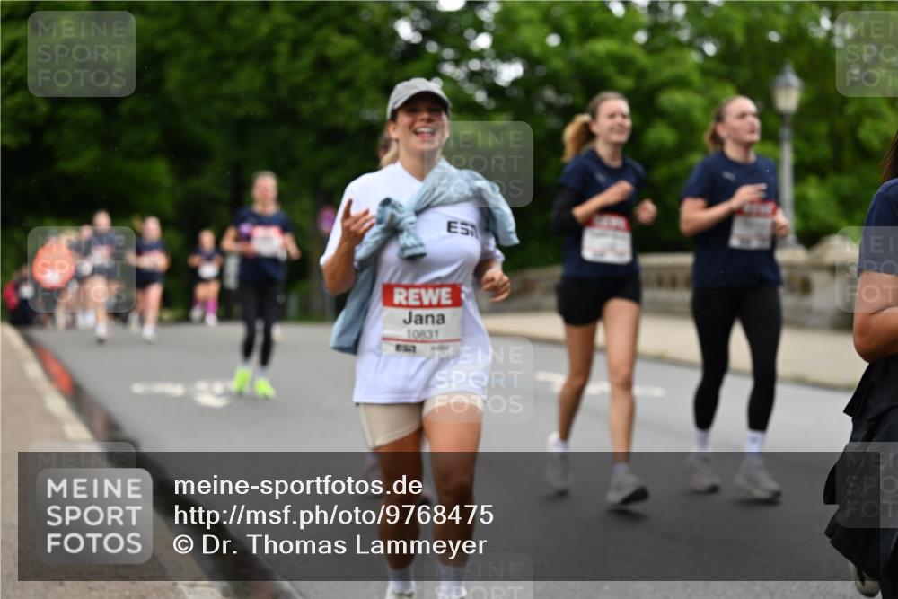 14.06.2026 - REWE Women's Run Dr. Thomas Lammeyer http://msf.ph/oto/9768475 14.06.2026 09:45:12 Laufen 10831 meine-sportfotos.de