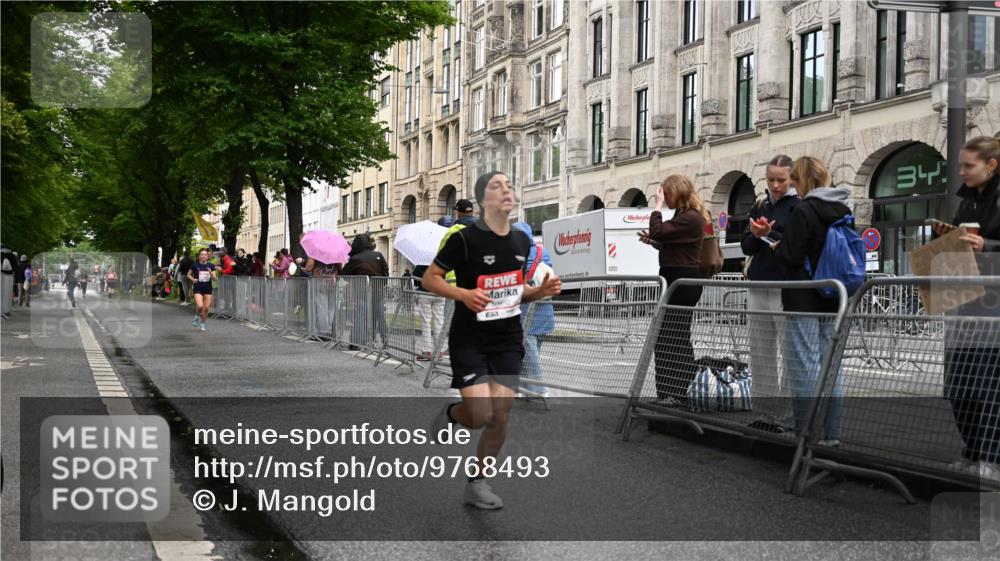 14.06.2026 - REWE Women's Run J. Mangold http://msf.ph/oto/9768493 14.06.2026 09:46:26 Ziel 10892, 11520 meine-sportfotos.de
