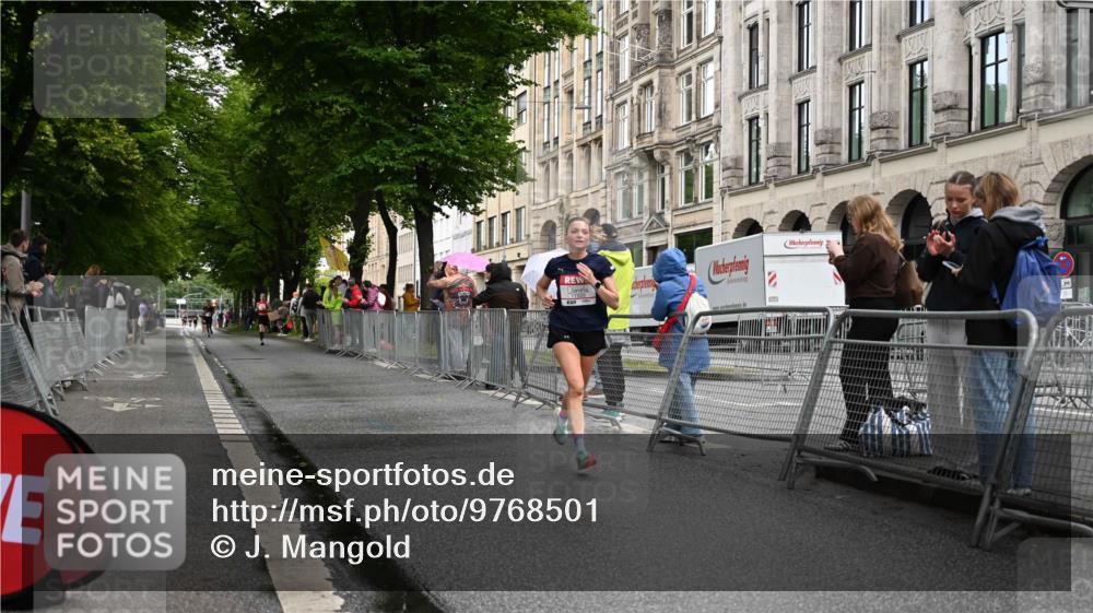 14.06.2026 - REWE Women's Run J. Mangold http://msf.ph/oto/9768501 14.06.2026 09:46:31 Ziel 11520 meine-sportfotos.de
