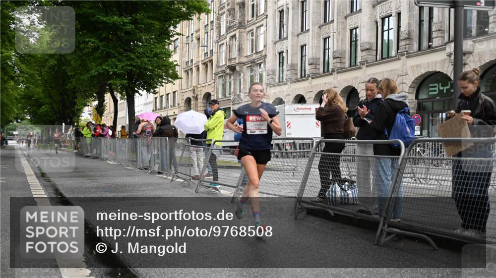 14.06.2026 - REWE Women's Run J. Mangold http://msf.ph/oto/9768508 14.06.2026 09:46:31 Ziel 11520 meine-sportfotos.de