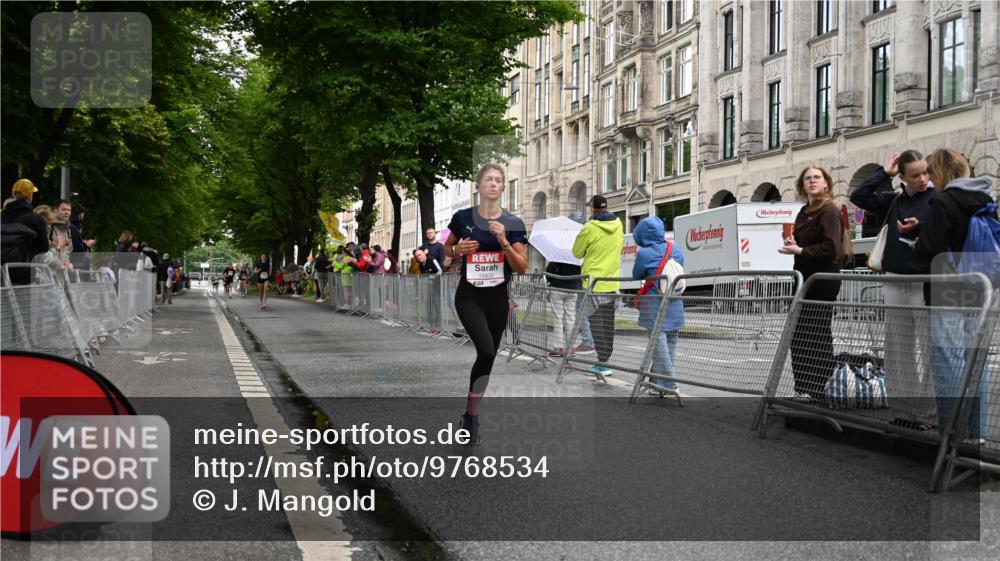 14.06.2026 - REWE Women's Run J. Mangold http://msf.ph/oto/9768534 14.06.2026 09:46:47 Ziel 10430 meine-sportfotos.de