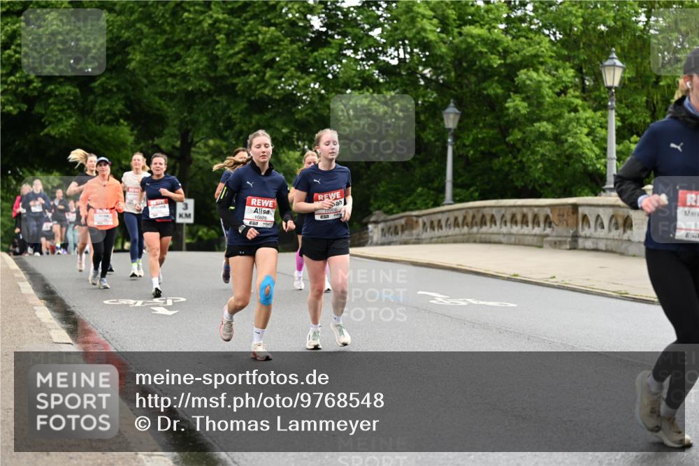 14.06.2026 - REWE Women's Run Dr. Thomas Lammeyer http://msf.ph/oto/9768548 14.06.2026 09:45:18 Laufen 10828, 10966, 657, 1 meine-sportfotos.de